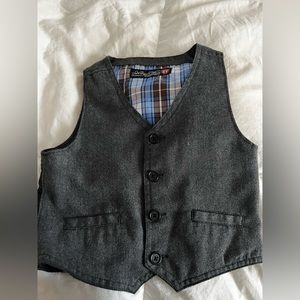 Boys vest